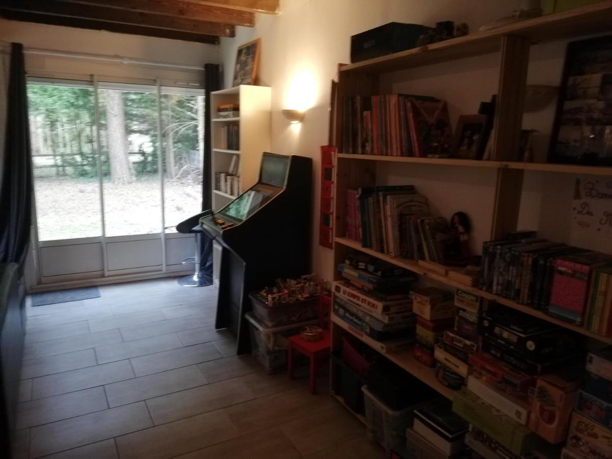 Grande Maison Au Calme Au Coeur D Un Bois 11 Personnes * Ferrieres-en-Gatinais